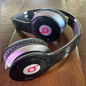 Beats headphones - Dr Dre Beats over the head, headphones with cord and case.